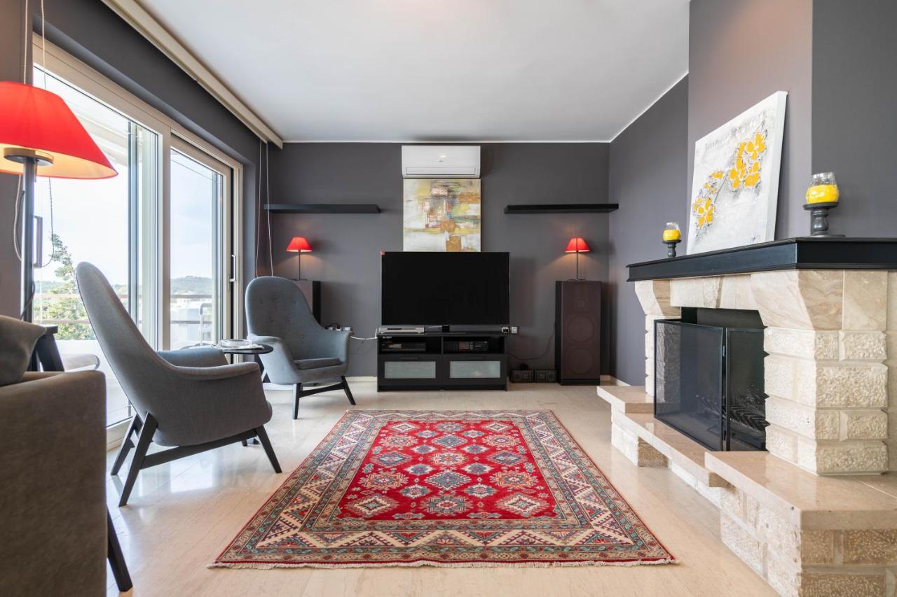 Sunlight House - Palatial Fully Equipped Apartment Near The Sea Aten Exteriör bild