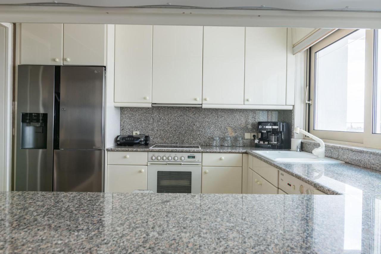 Sunlight House - Palatial Fully Equipped Apartment Near The Sea Aten Exteriör bild